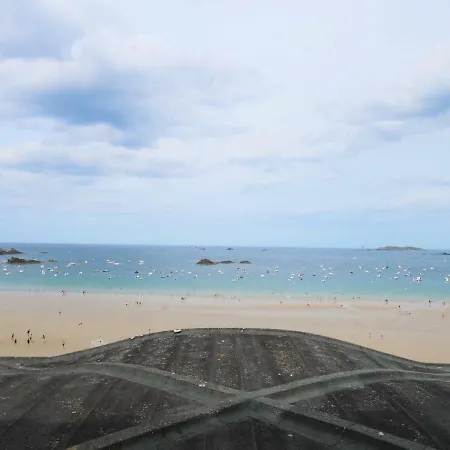 Le Grand Ha'tel Saint-Lunaire